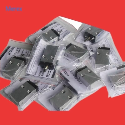 SMT 기계를 위한 KE2050 KE2060 PA1002008A0 댐퍼 실린더 MDA10-20
